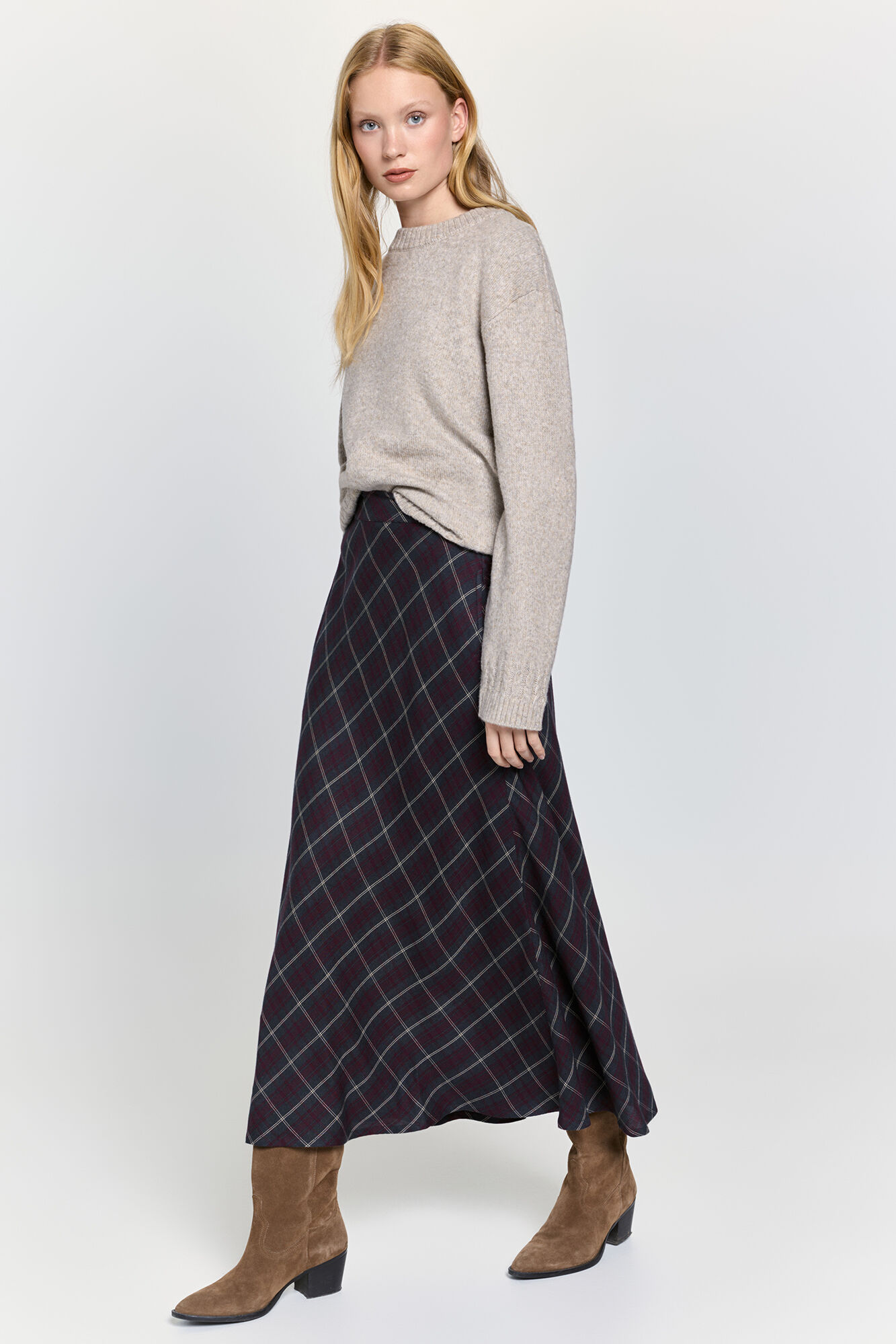 Milano Jersey cuello caja detalles trenzas