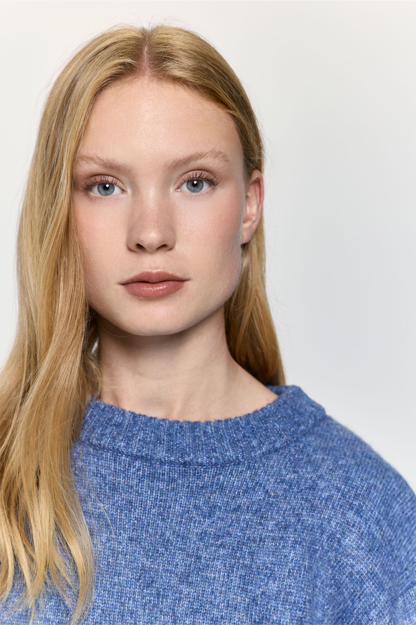 Milano Jersey cuello caja detalles trenzas