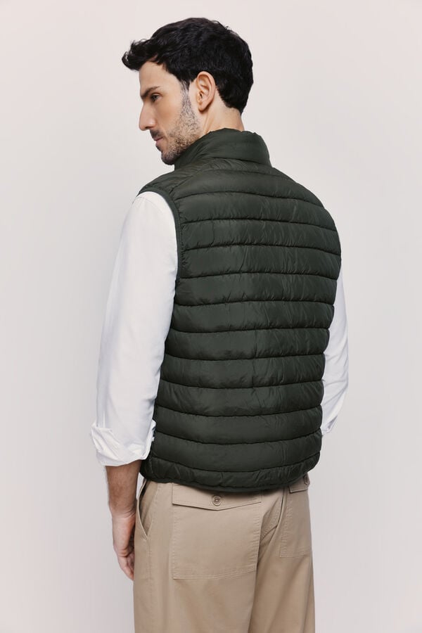 Cortefiel Colete acolchoado ultraleve C&aacute;qui m&eacute;dio