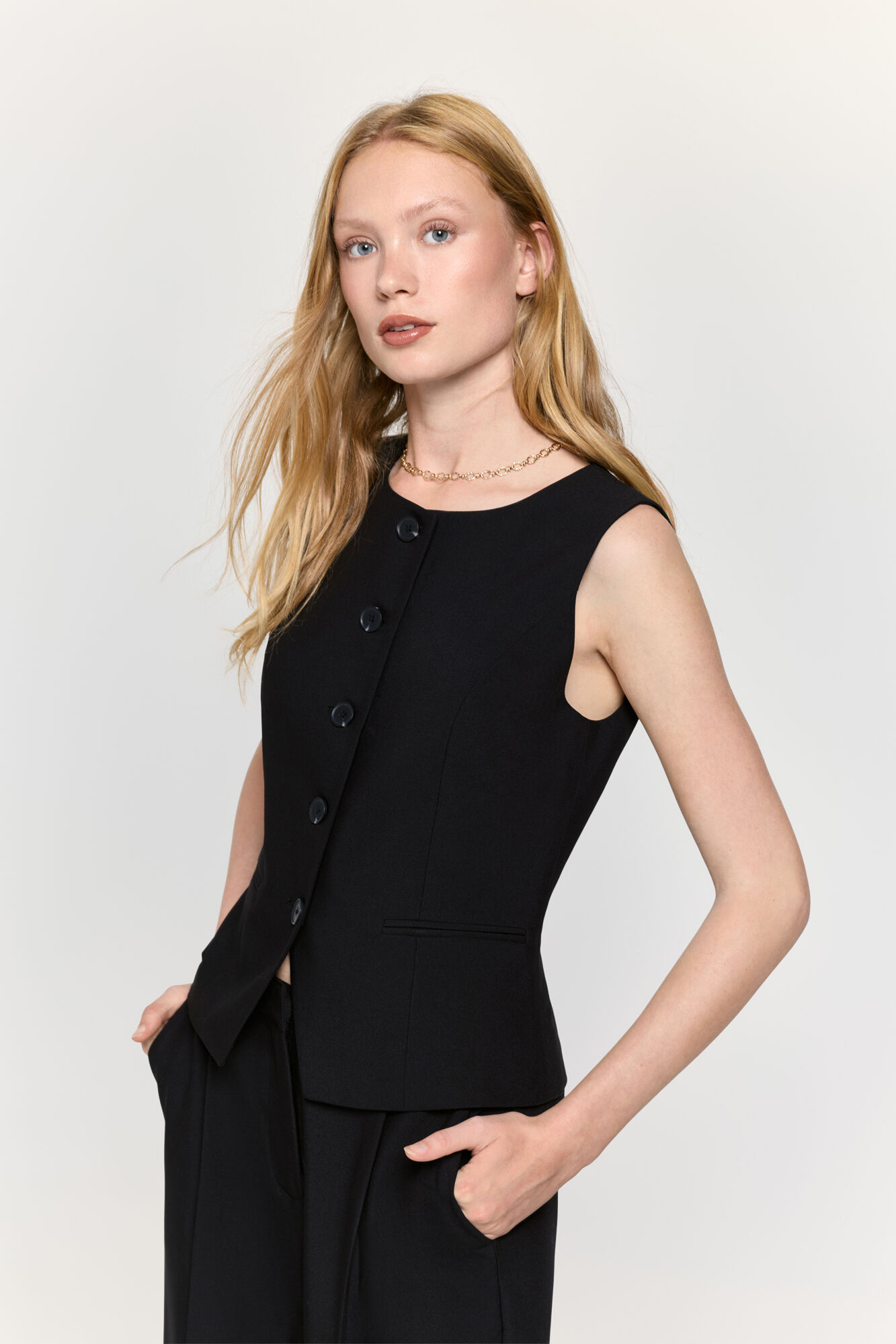 Milano Chaleco sastre negro cuello caja