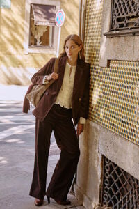 Hoss Intropia Pauline. Pantal&oacute;n con doble abotonadura