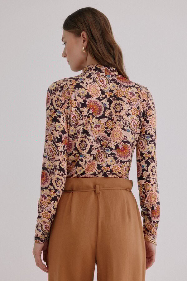 Hoss Intropia Mara. Camiseta estampada Estampado Marron