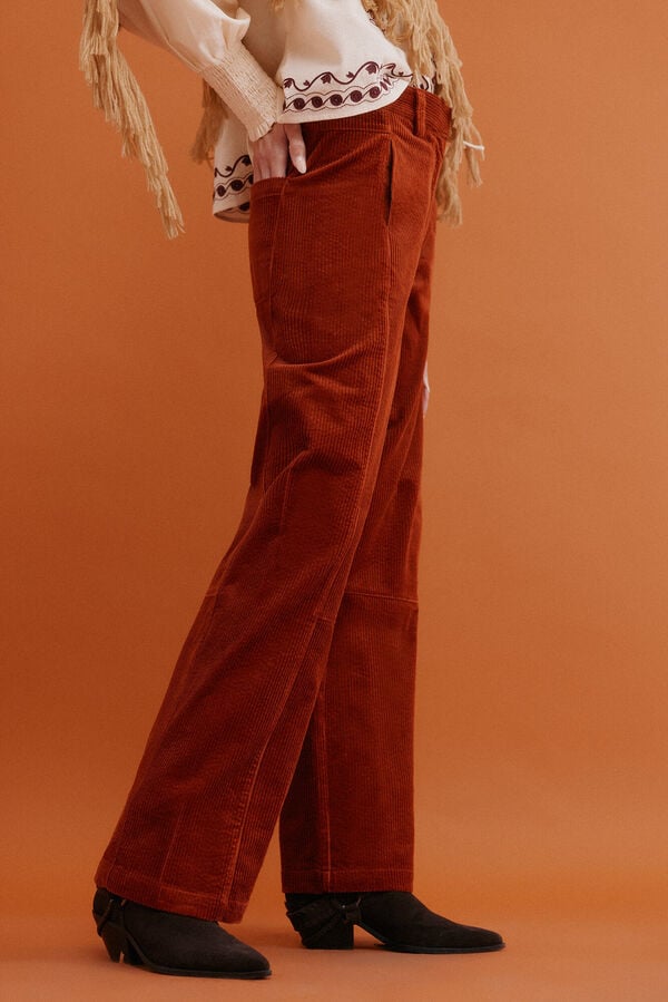 Hoss Intropia Pamela. Pantal&oacute;n wide leg Vino