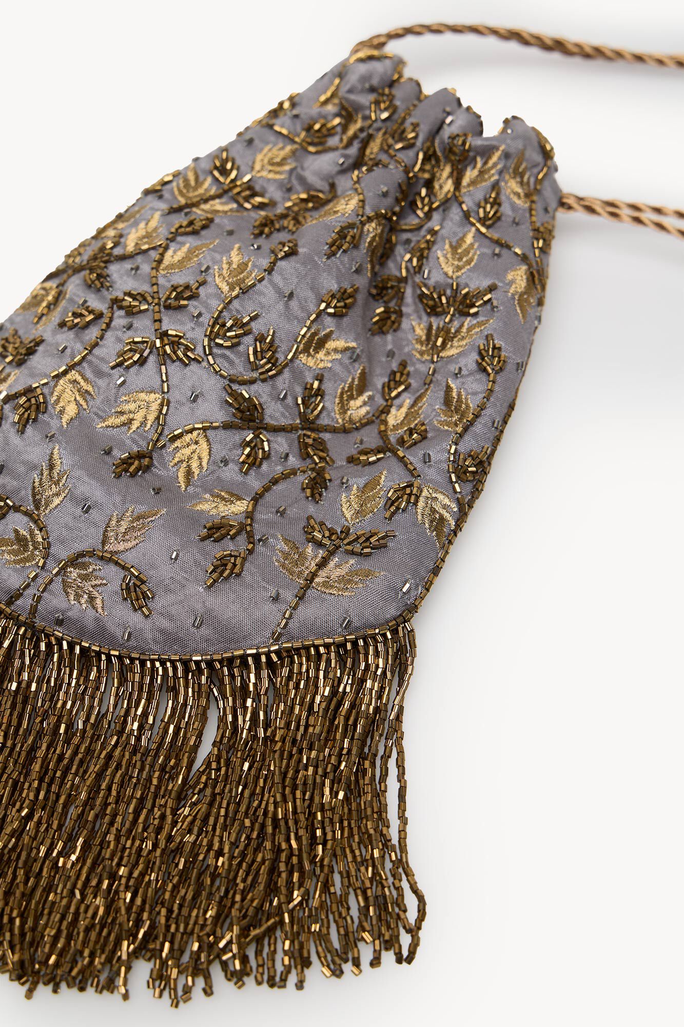 Hoss Intropia Madelyn. Bolso bordado