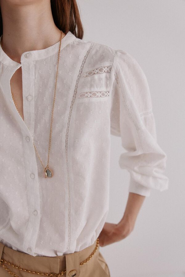 Hoss Intropia Genevi&egrave;ve. Blusa rom&acirc;ntica Ecru
