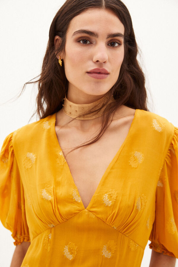 Hoss Intropia Leandra. Vestido midi con lurex Amarillo