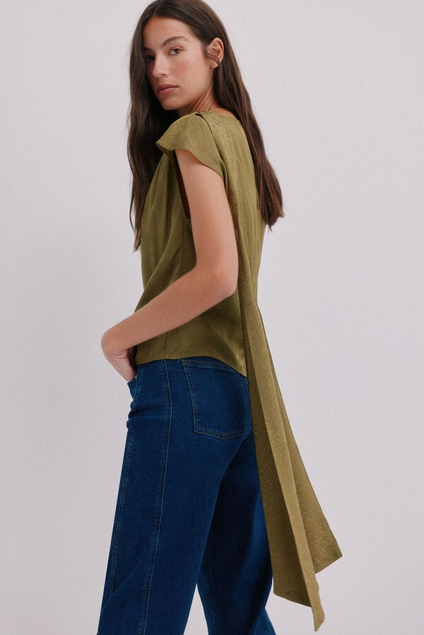 Hoss Intropia Charlotte. Top drapeado Verde