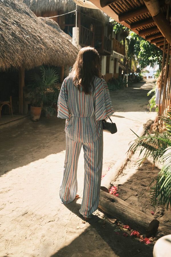 Hoss Intropia Perla. Pantalones estampados Azul