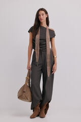 Hoss Intropia Gisele. Top assim&eacute;trico Cinzento