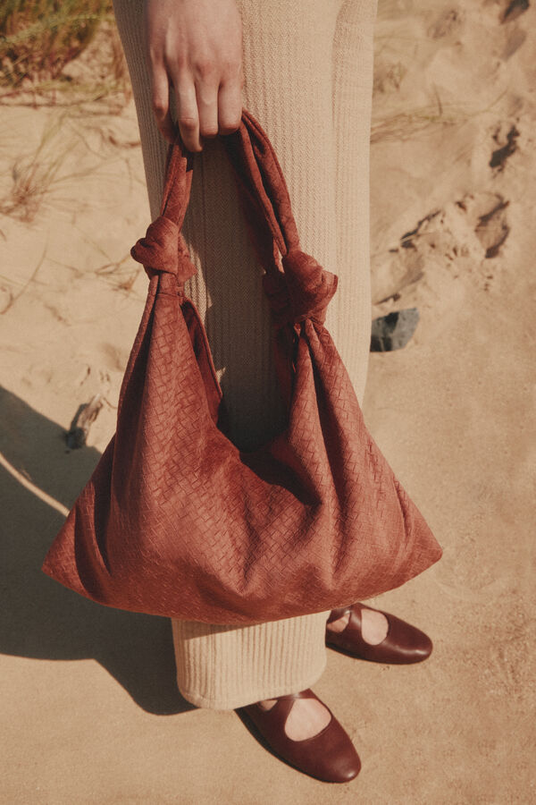 Hoss Intropia Nuria. Saco de veludo gravada Castanho