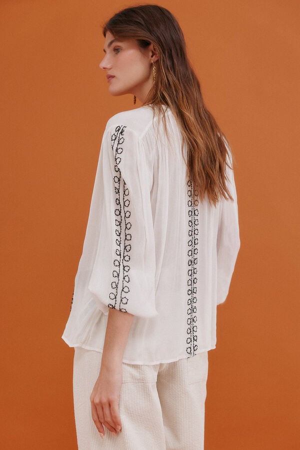 Hoss Intropia Gracia. Blusa bordada Blanco