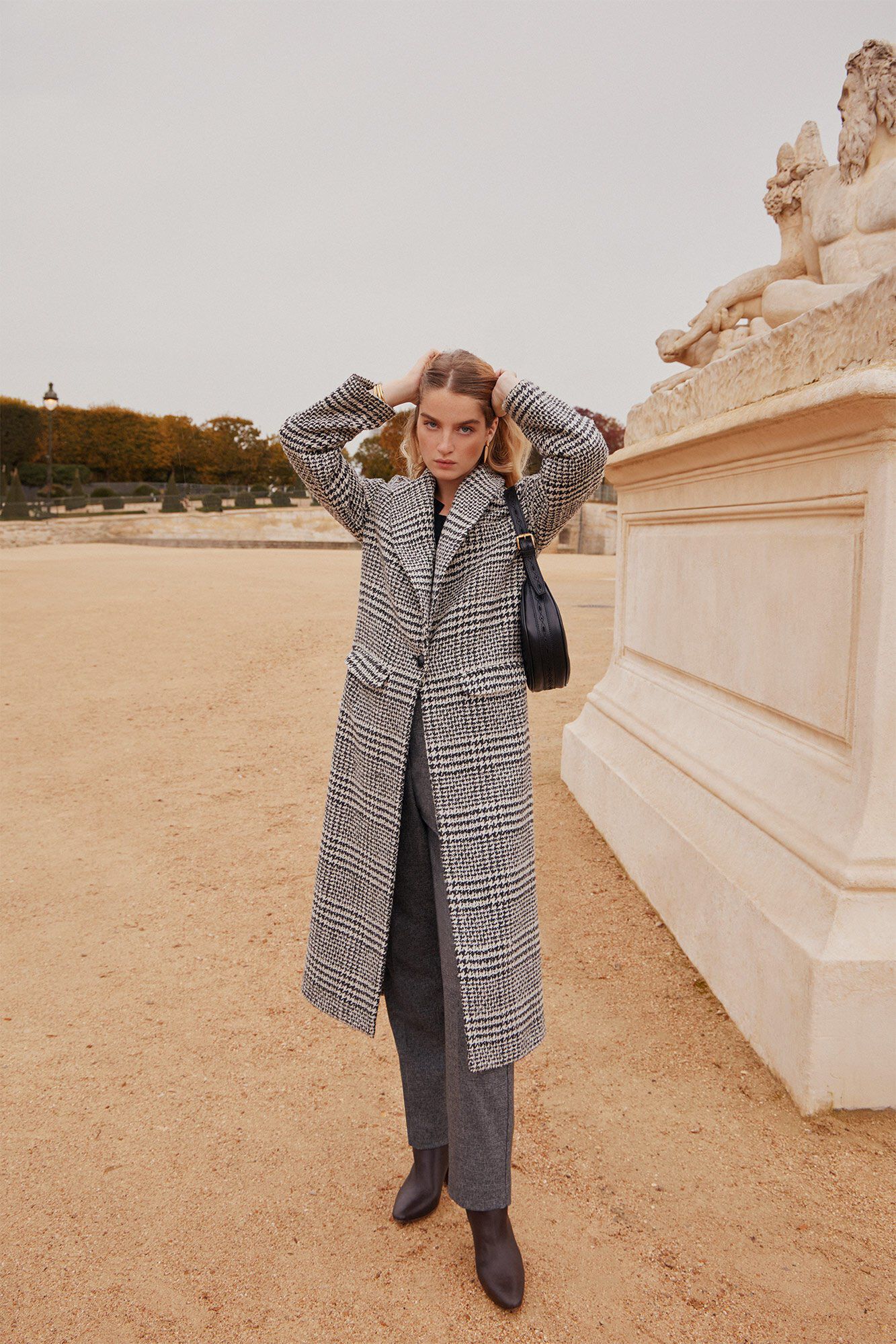 Hoss Intropia Ada. Abrigo largo de cuadros