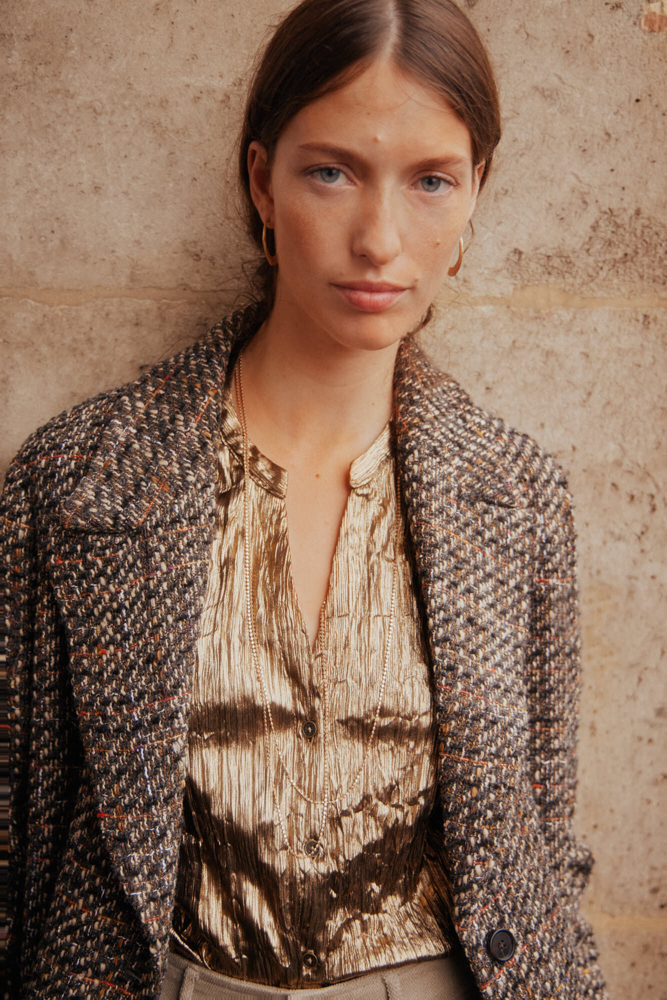 Hoss Intropia Fernanda. Blusa metalizada.