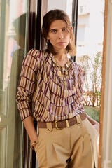 Hoss Intropia Guisselle. Blusa com decote cruzado assim&eacute;trico Multicolorido