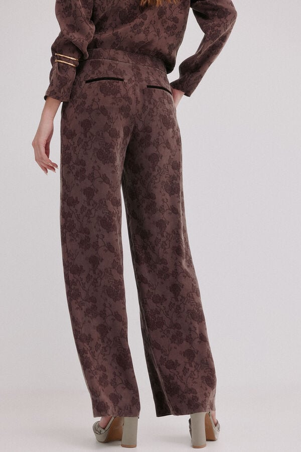 Hoss Intropia Palma. Pantalones jacquard Marron