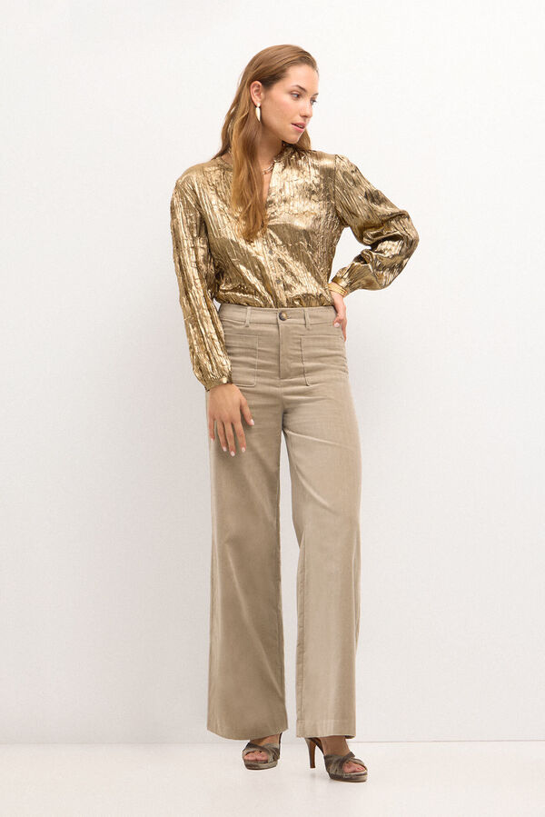 Hoss Intropia Fernanda. Blusa metalizada. Dorado