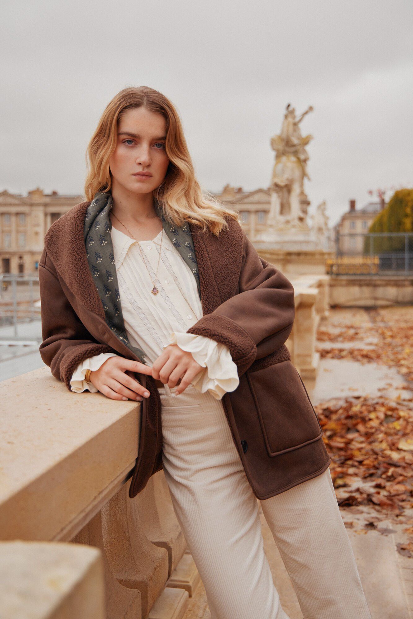 Hoss Intropia Dana. Sobretudo largo dupla face