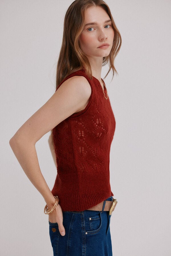 Hoss Intropia Irma. Top calado rojo