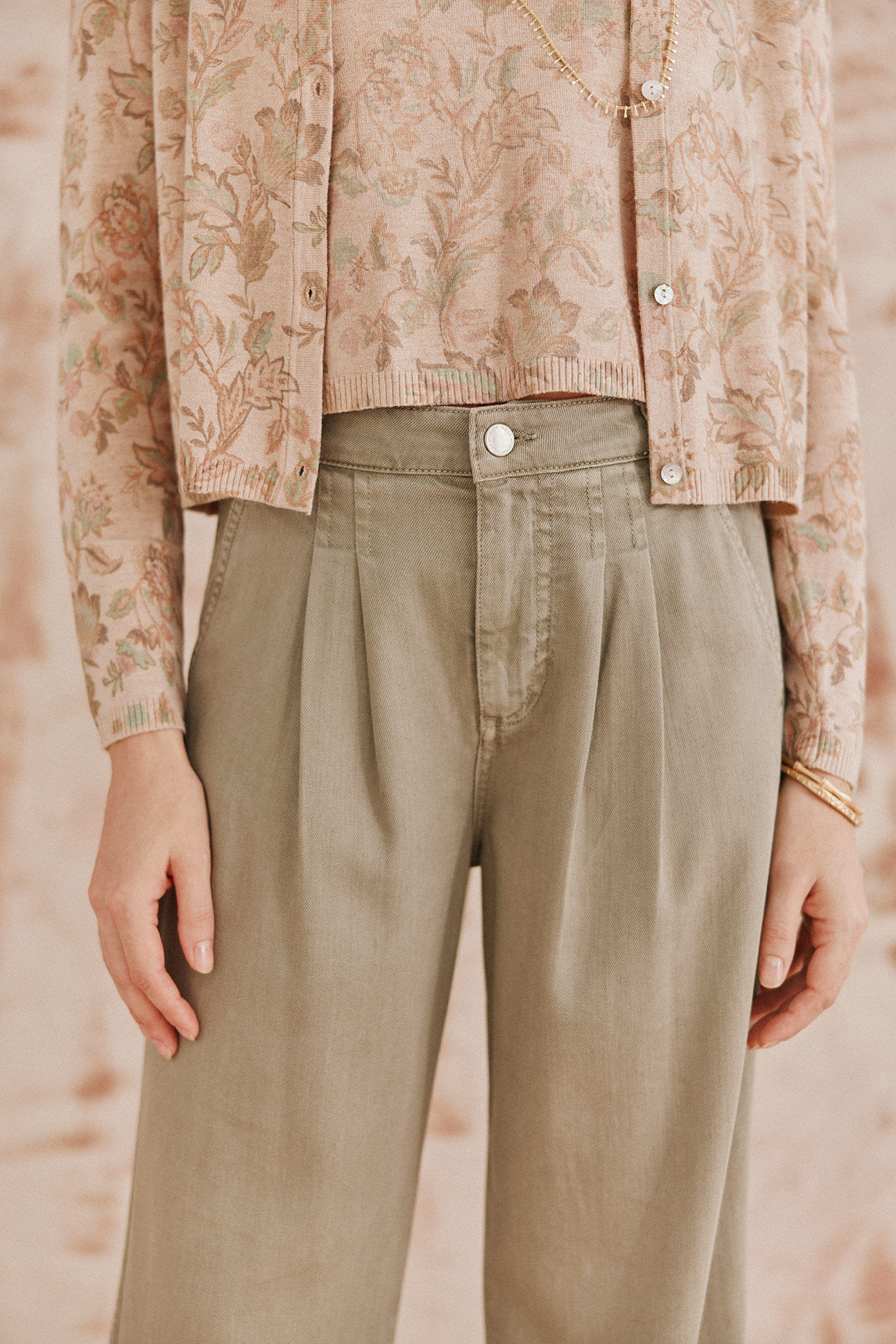 Hoss Intropia Pandme. Pantalones tencel