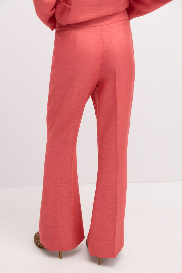Hoss Intropia Patricia. Pantal&oacute;n de traje satinado Coral
