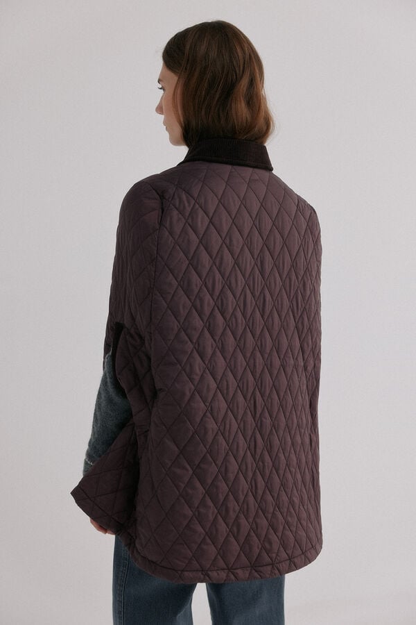 Hoss Intropia Danna. Capa acolchada Granate