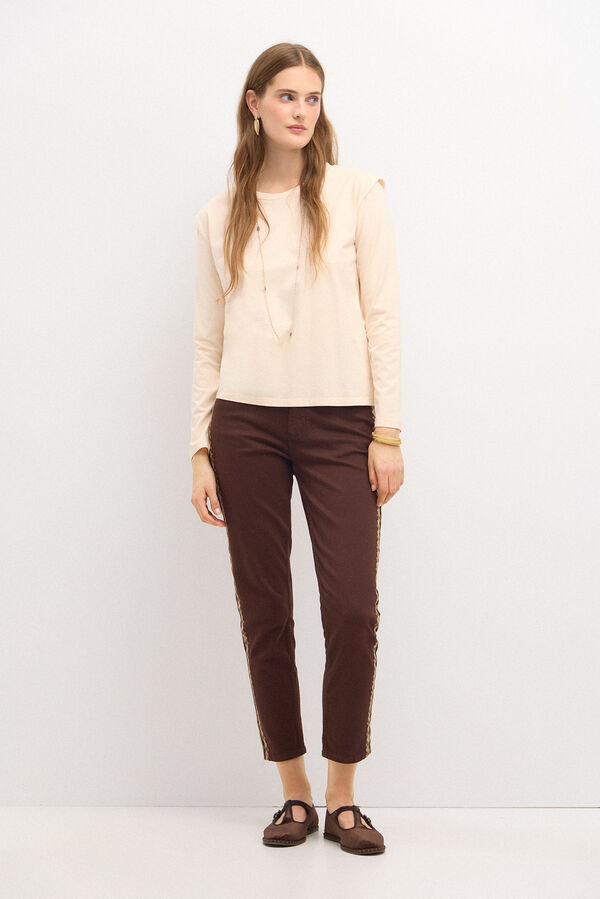 Hoss Intropia Scarlet. Camiseta de algod&atilde;o lavada Ecru