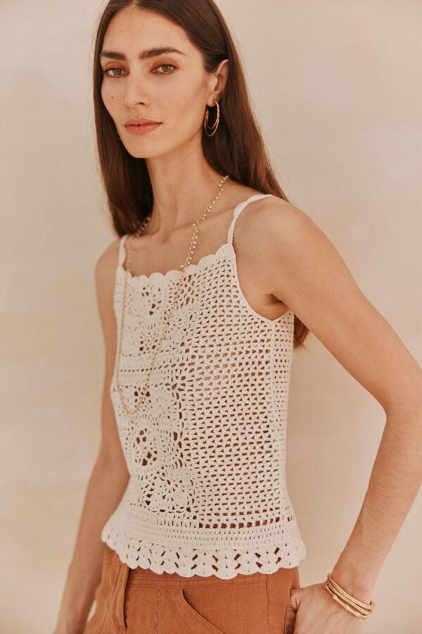 Hoss Intropia Sabina. Top de crochet Ecru