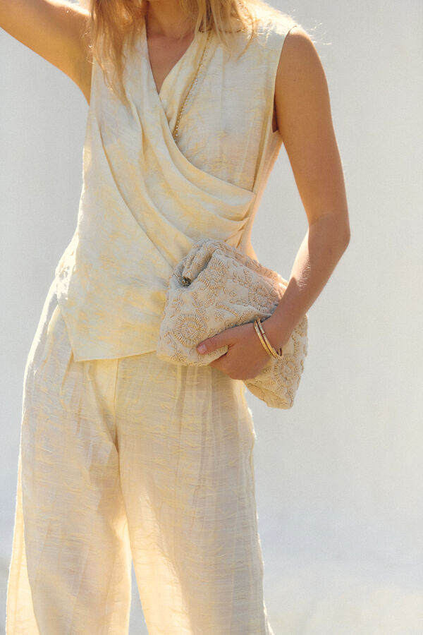 Hoss Intropia Ginebra. Blusa drapeada Marfil