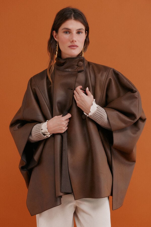 Hoss Intropia Domenica. Deportiva doble faz Marron