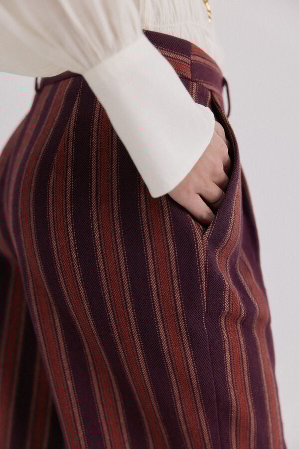 Hoss Intropia Pippa. Pantal&oacute;n a rayas Granate