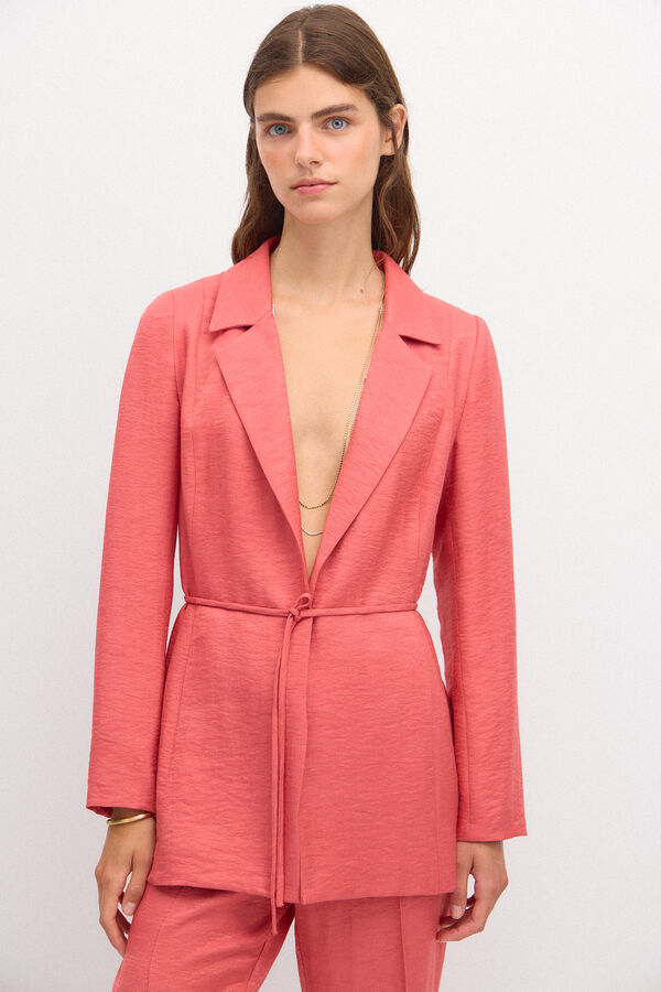 Hoss Intropia Edurne. Palet&oacute; alfaiate acetinada Vermelho