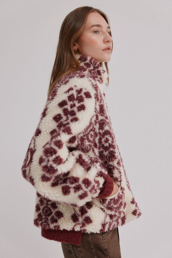 Hoss Intropia Dena. Deportiva estampada Estampado granate