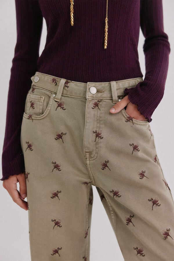 Hoss Intropia Bettina. Vaqueros bordados Verde