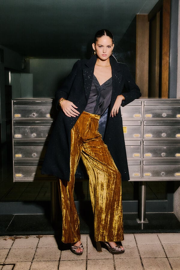 Hoss Intropia Paige. Cal&ccedil;a veludo Dourado