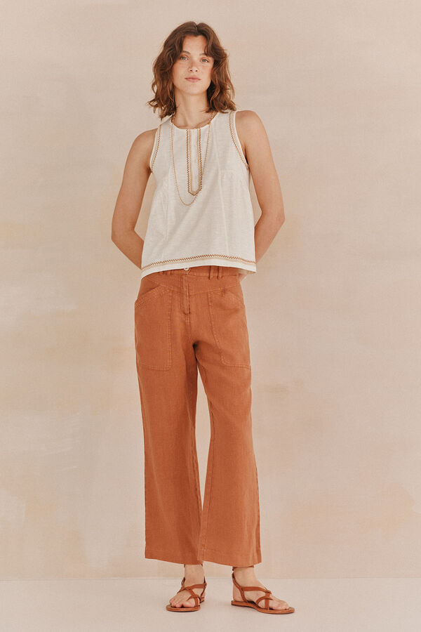 Hoss Intropia Magda. Camiseta bordada Blanco