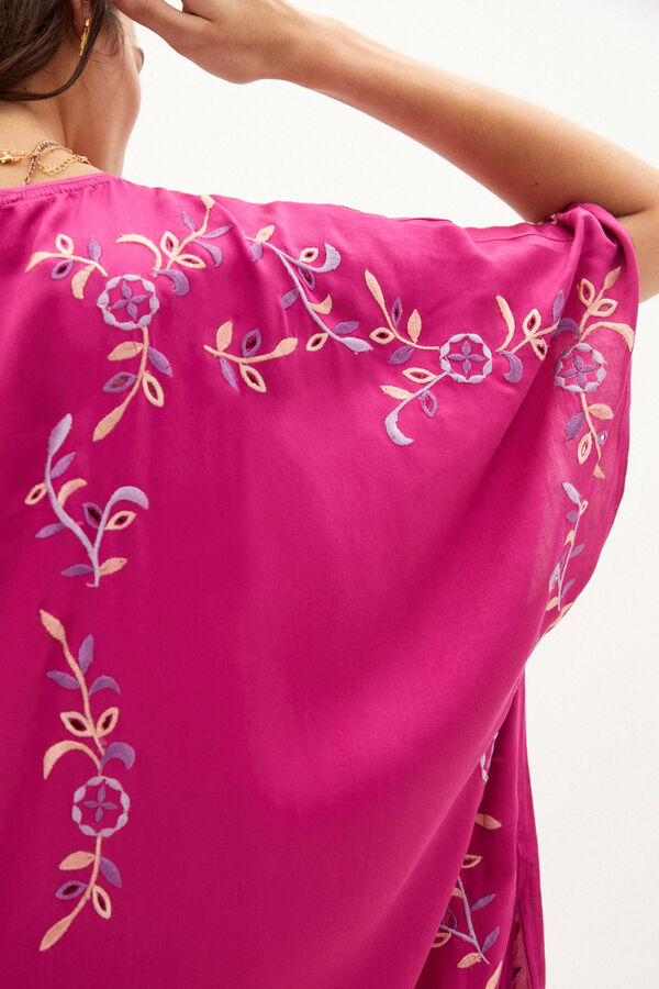 Hoss Intropia Adela. Kimono largo bordado Subiu