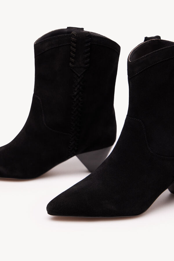 Hoss Intropia Gloria. Botas de pele com tran&ccedil;a Preto