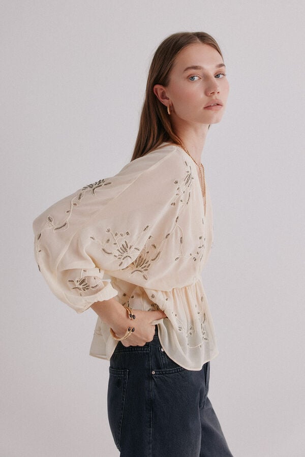 Hoss Intropia Catena. Blusa bordada Ecru