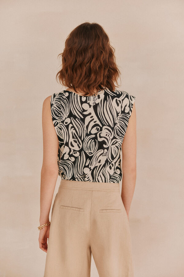 Hoss Intropia Marita. T-shirt estampada Ecru