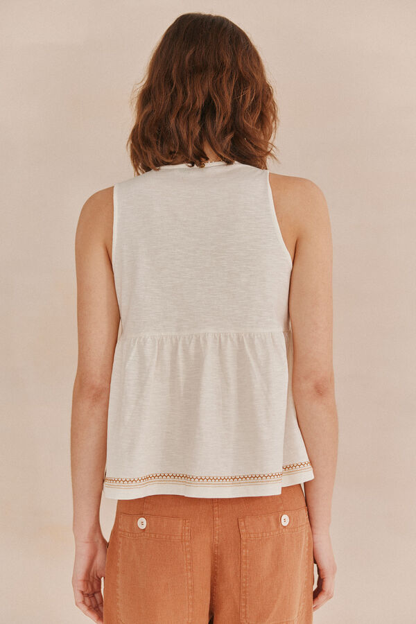 Hoss Intropia Magda. Camiseta bordada Blanco