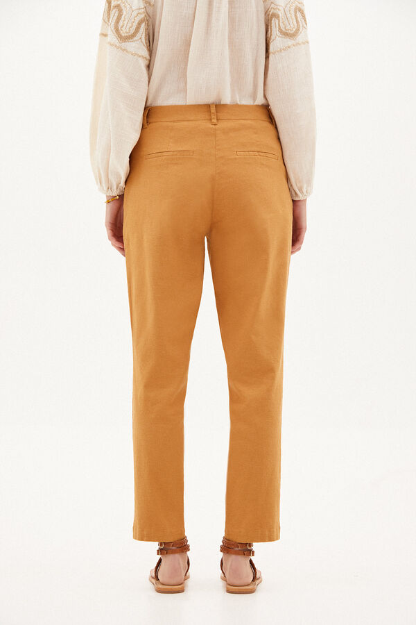 Hoss Intropia Julieta Pantal&oacute;n r&uacute;stico con pinzas Dorado