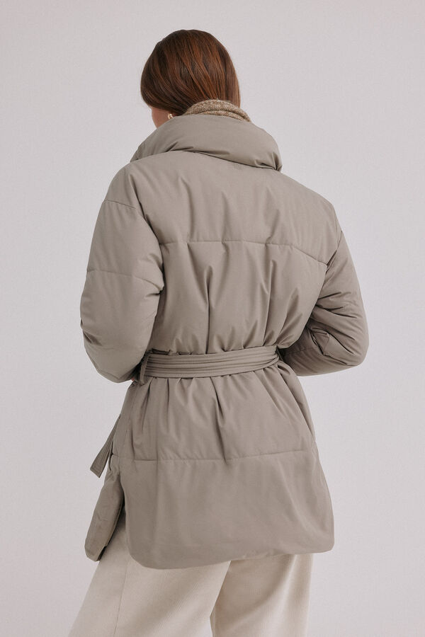 Hoss Intropia Dulia. Deportiva acolchada Kaki