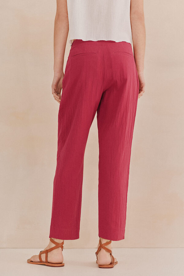 Hoss Intropia Pina. Pantalones cintur&oacute;n Morado