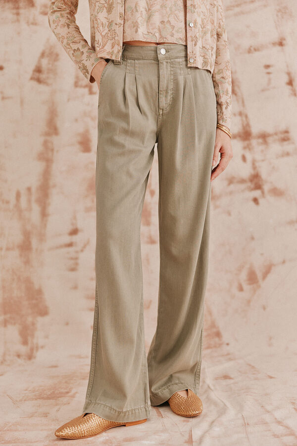 Hoss Intropia Pandme. Pantalones tencel Kaki