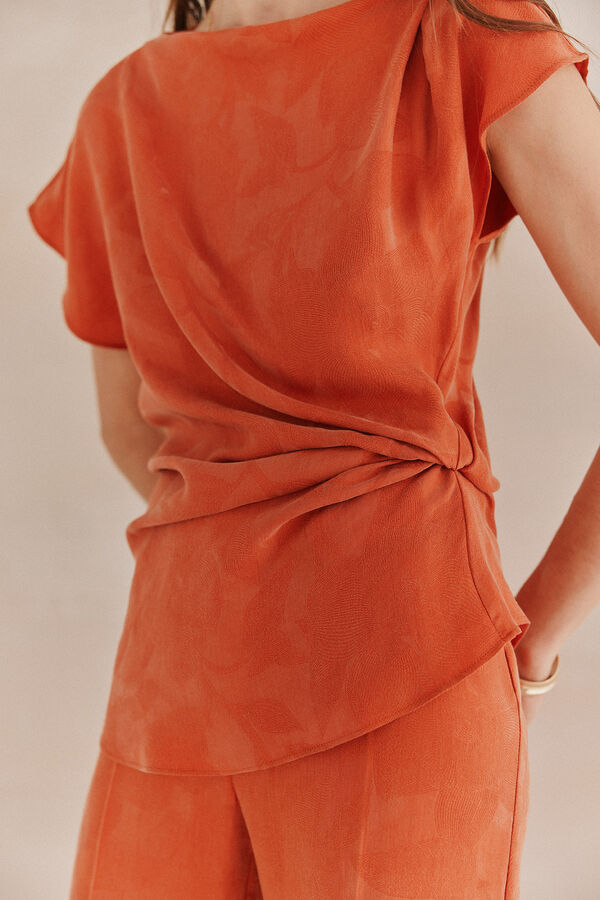 Hoss Intropia Celia. Top nudo jacquard. Naranja