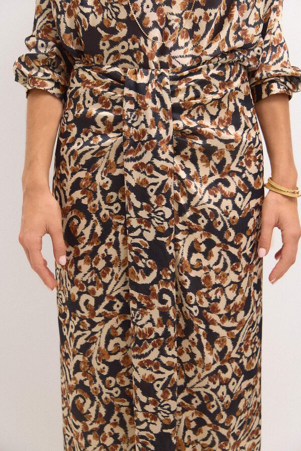 Hoss Intropia Omaira. Saia com n&oacute; central  Multicolorido