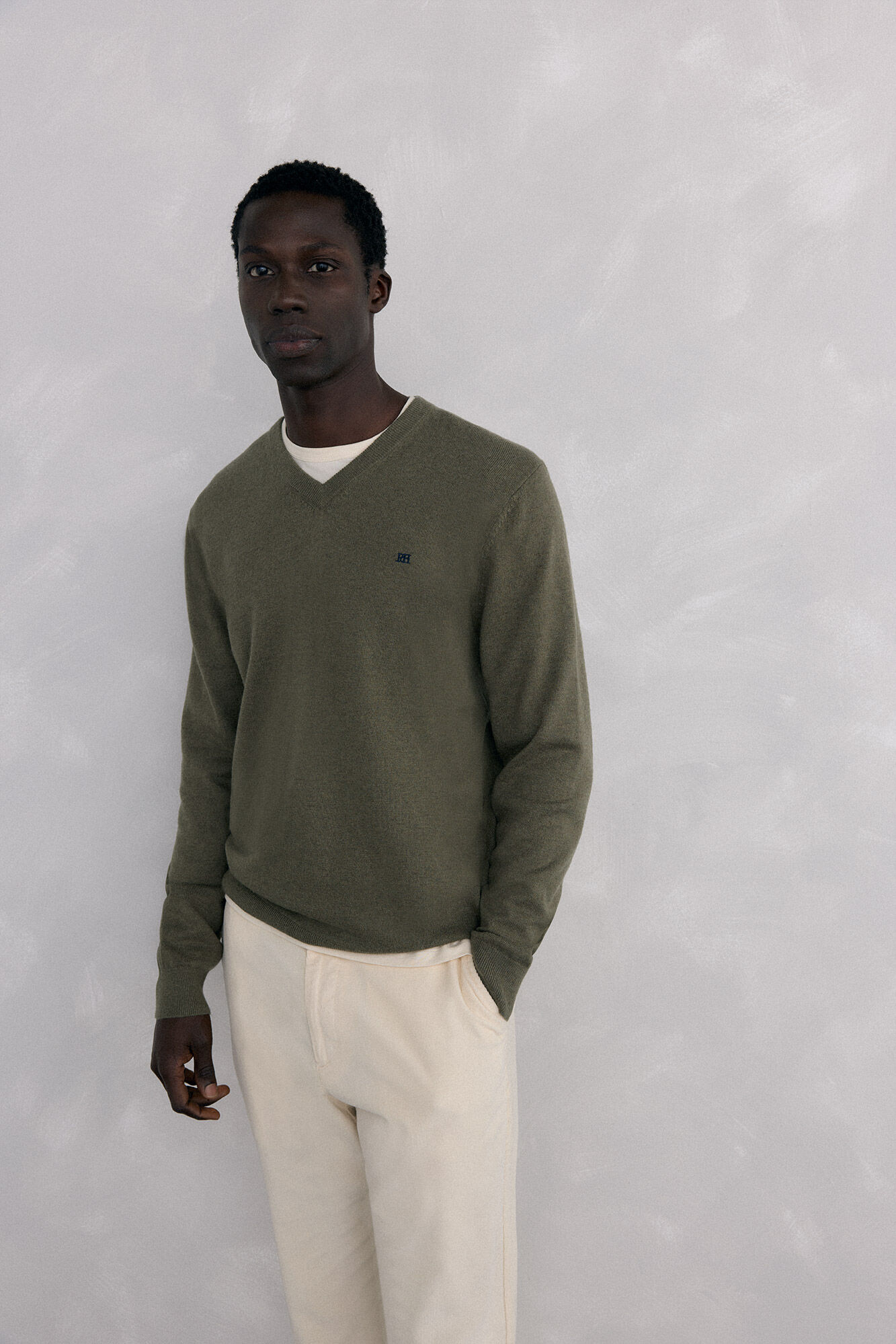 Pedro del Hierro Jersey cuello pico lana merino y cashmere