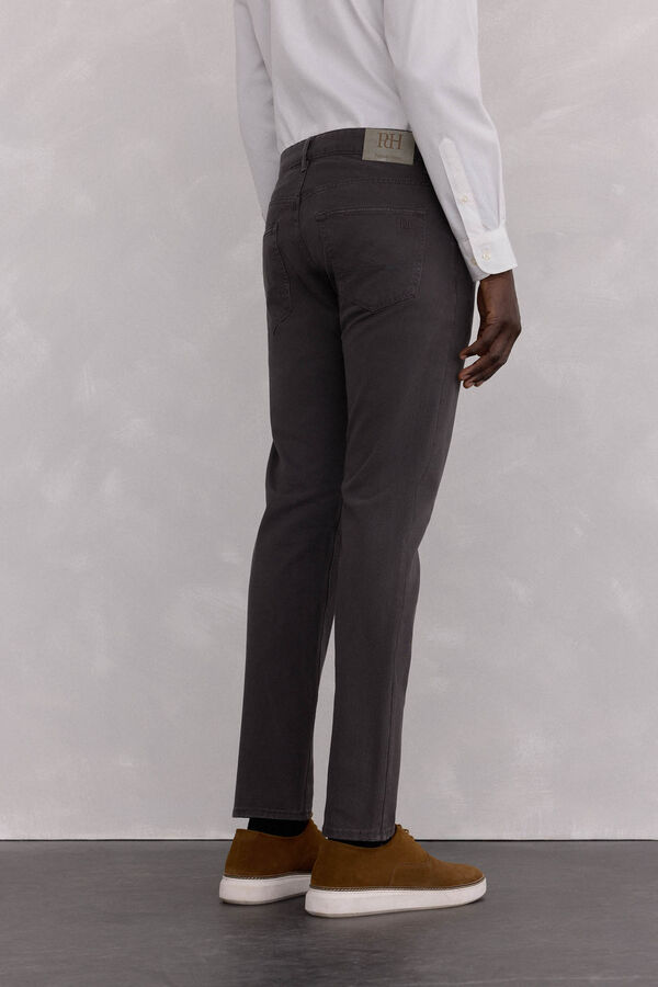 Pedro del Hierro Pantal&oacute;n 5 bolsillos color slim fit Gris