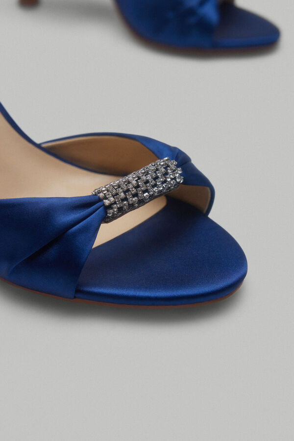 Pedro del Hierro Sandalia sat&eacute;n cristal Azul