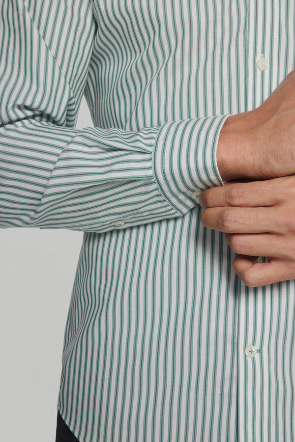 Pedro del Hierro Camisa 24h rayas easy iron + anti olor slim fit Verde